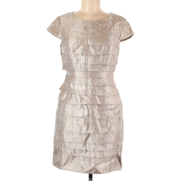 Cynthia Steffe Metallic Silver Beige Fitted Dress, Cap Sleeves, Size 6 - Picture 1 of 2